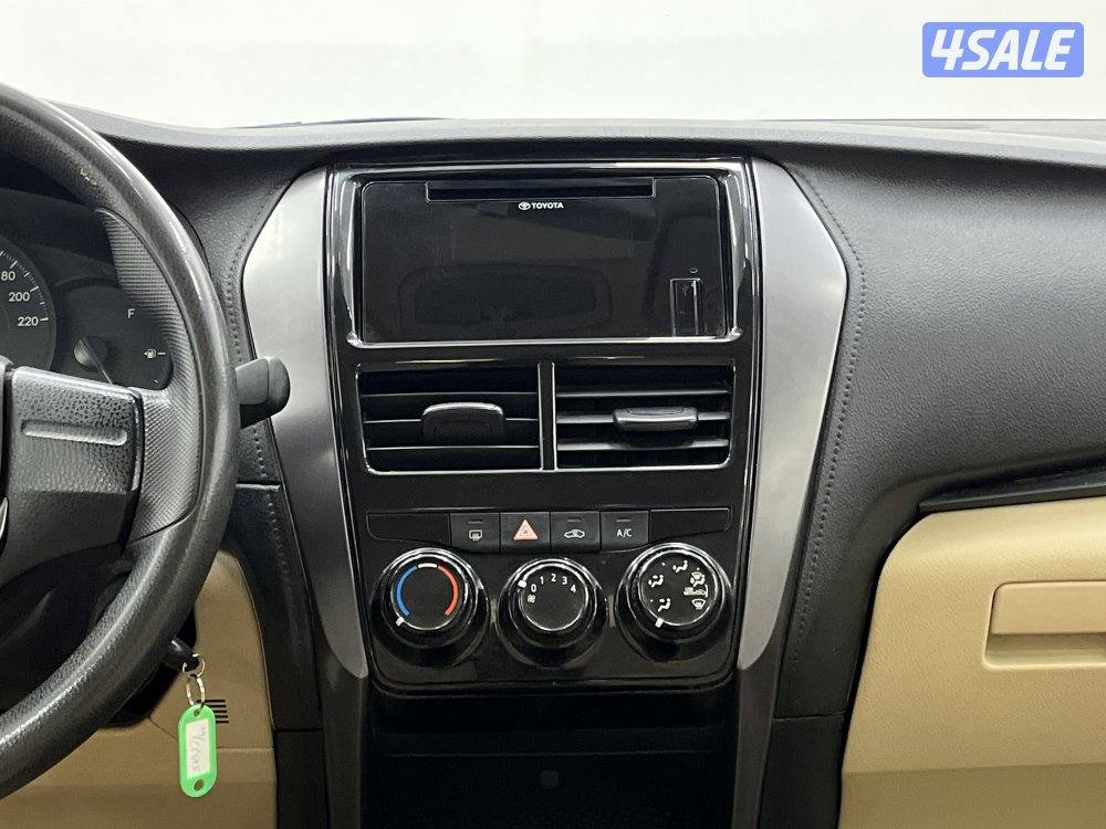 TOYOTA YARIS_N Toyota YARIS 202112