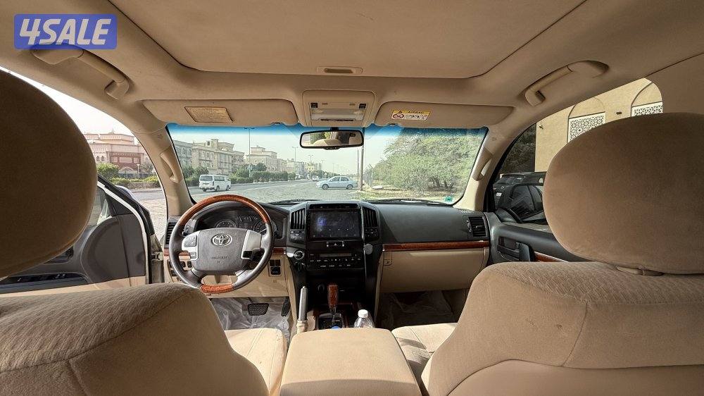 لاند كروزر الساير ٢٠١٥ مالك اول4