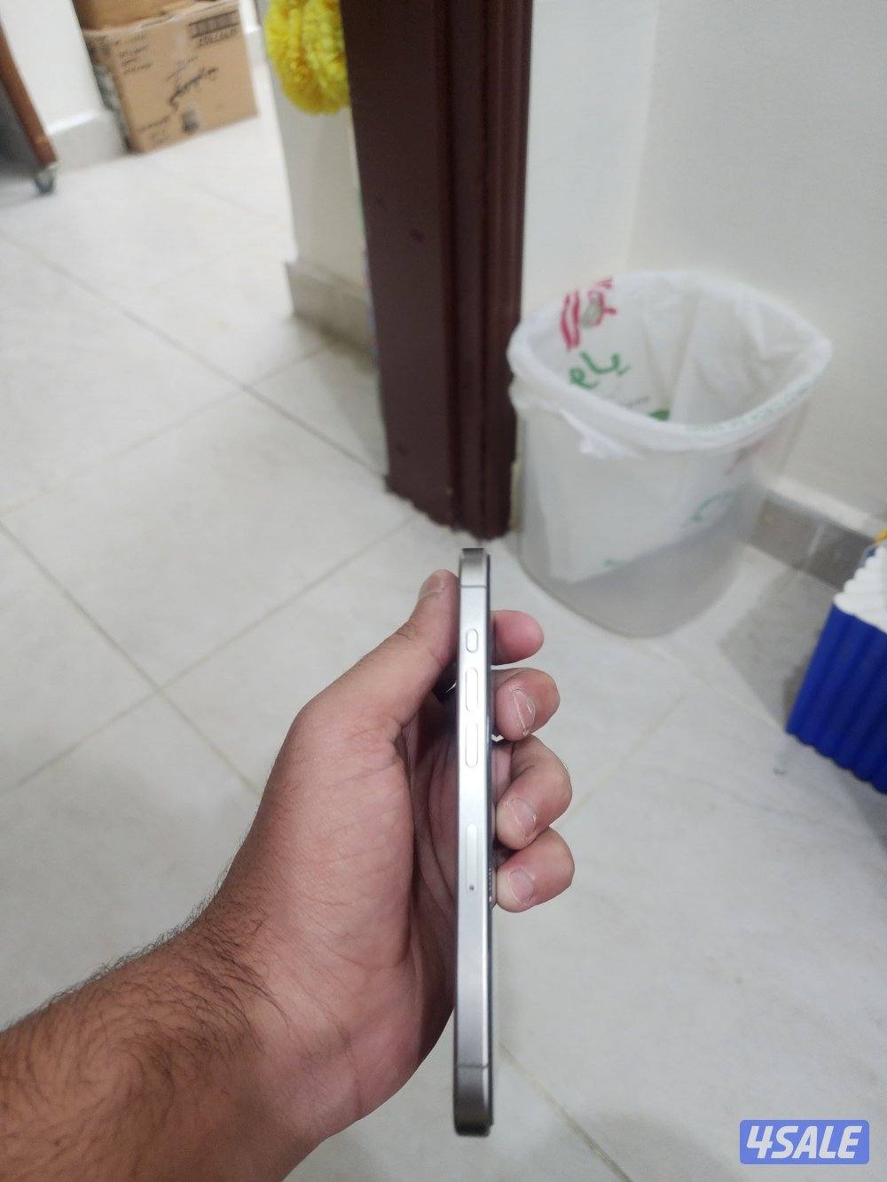 iPhone 15 pro For sale آيفون ١٥ برو للابيع2