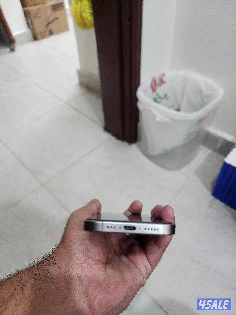 iPhone 15 pro For sale آيفون ١٥ برو للابيع3