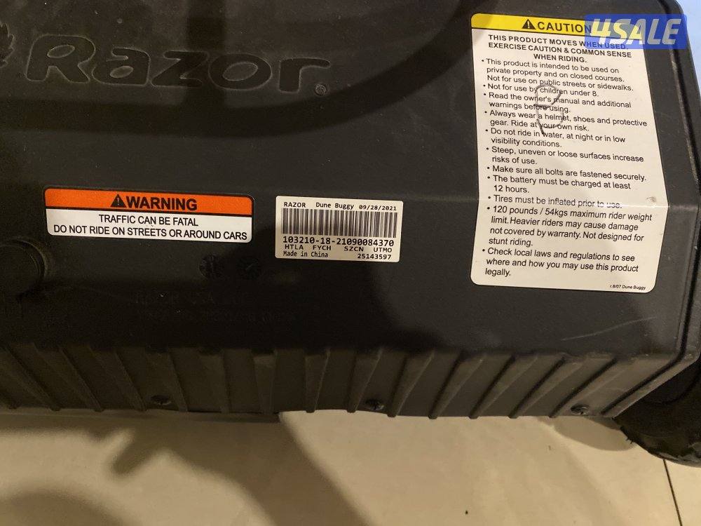 سياره صغيره ممتازه و أمنه من سركه Razor سرعتها من ١٥ الى ٢٠ للاطفال1