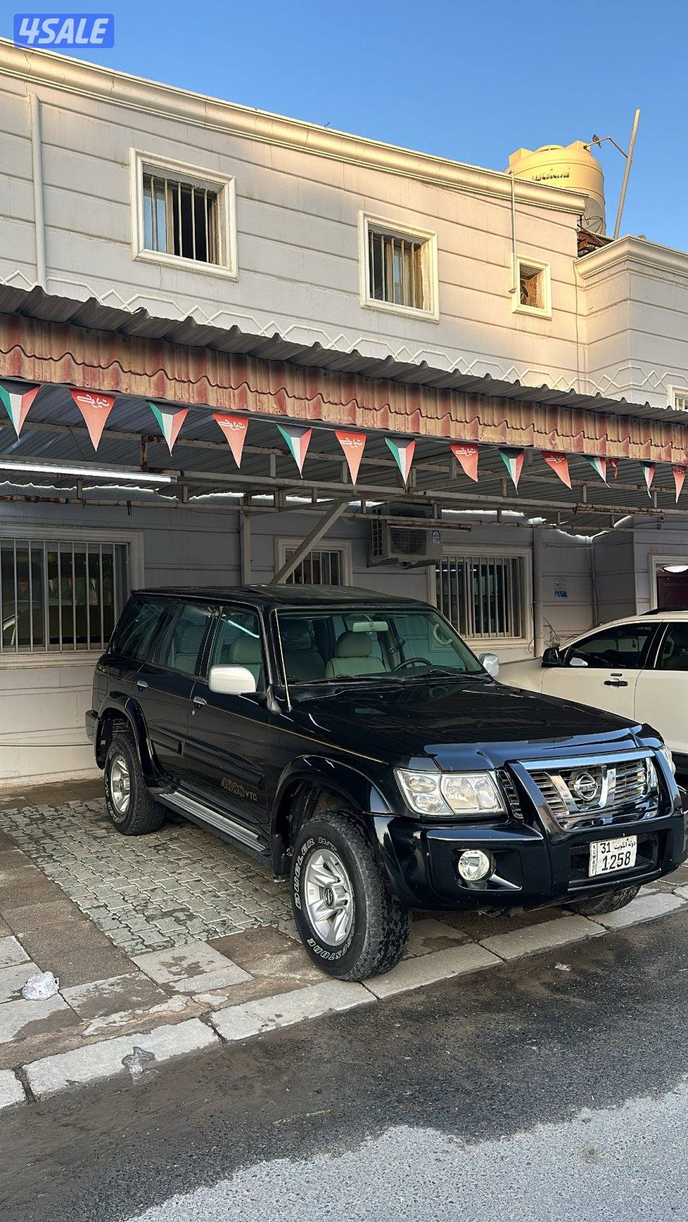 للبيع سوبر سفاري 20032