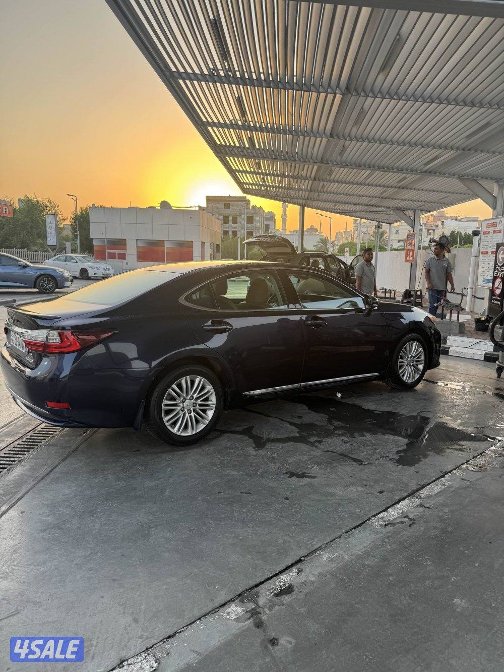 للبيع لكزس ES2505