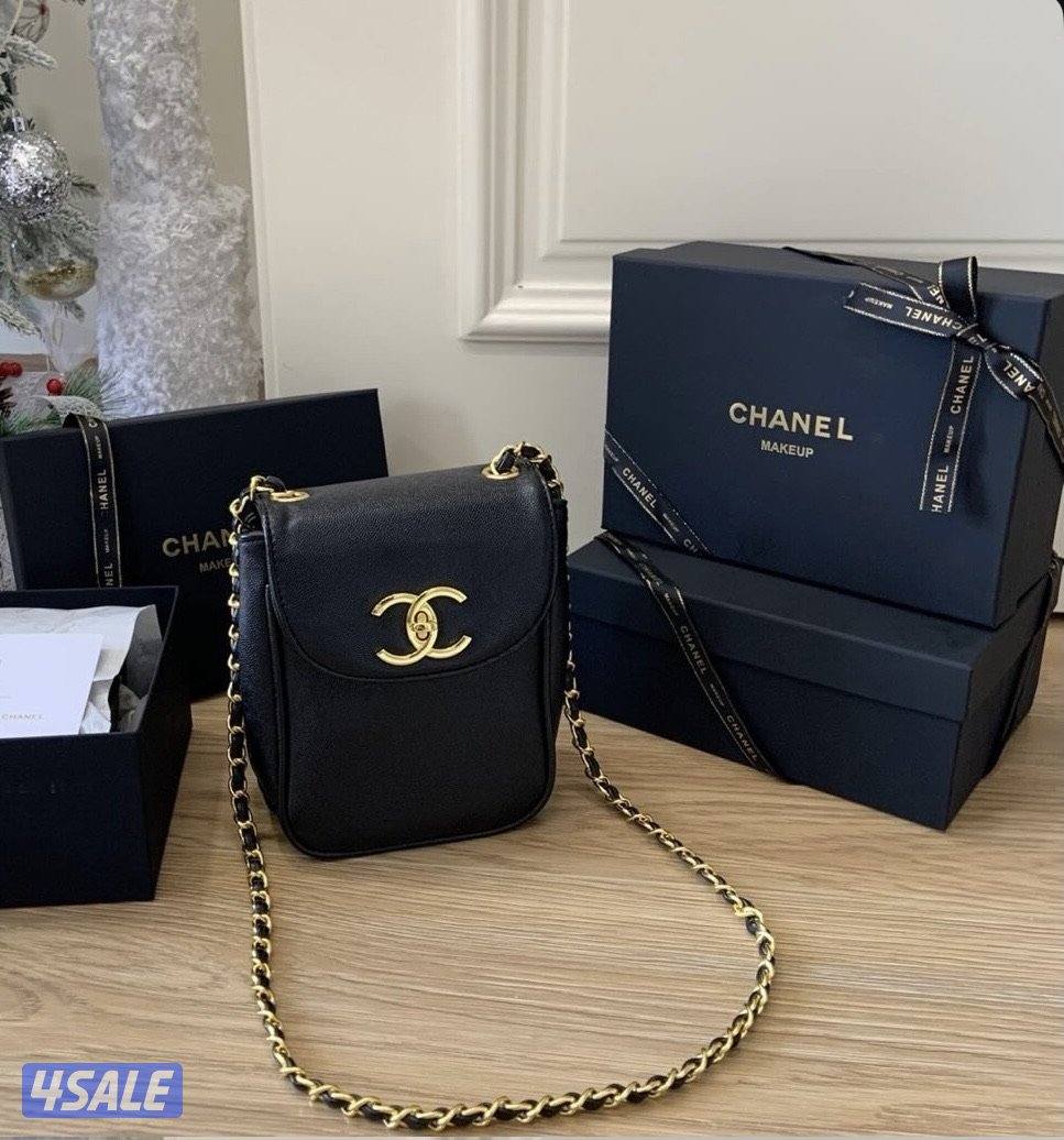 شنط شانيل وديور هدايا البوتيك2