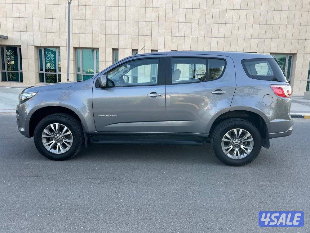 للبيع تريل بليزر 2018 ( شـرط الـفـحـص ) عداد 178 فـقـط5