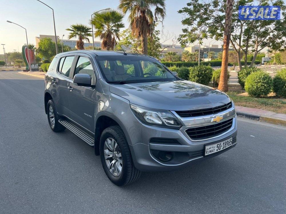 للبيع تريل بليزر 2018 ( شـرط الـفـحـص ) عداد 178 فـقـط8