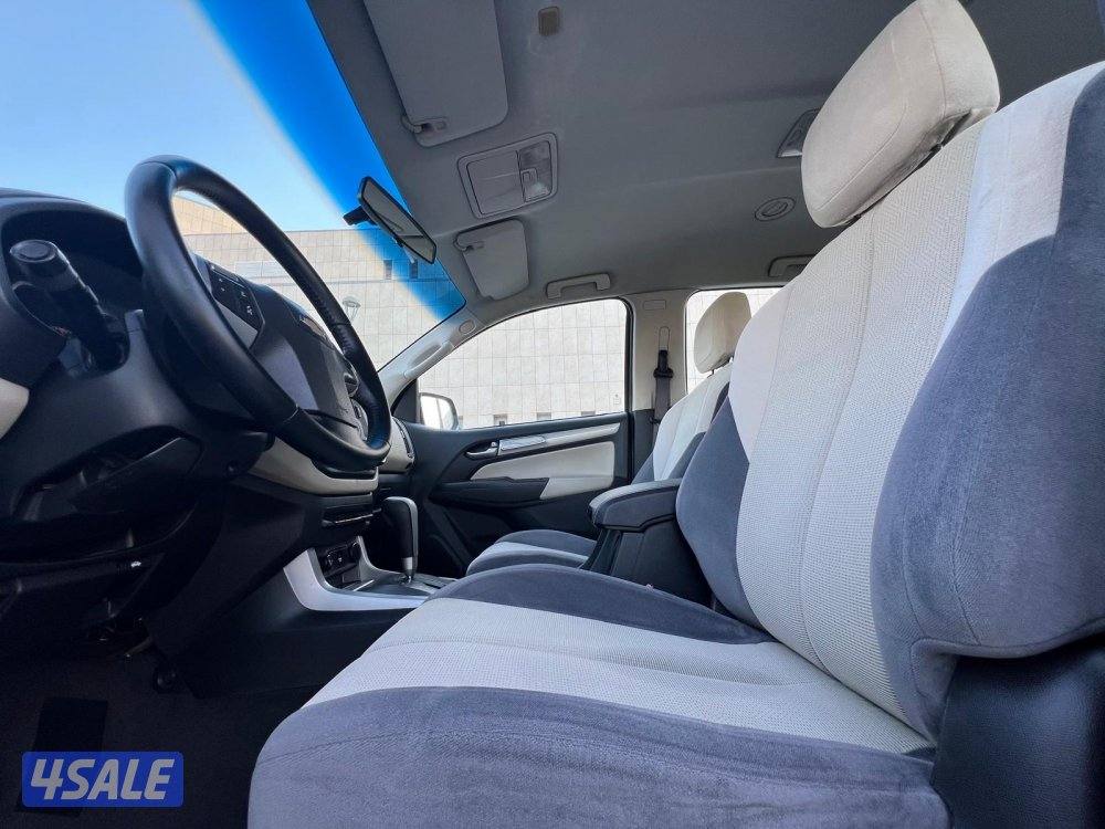 للبيع تريل بليزر 2018 ( شـرط الـفـحـص ) عداد 178 فـقـط9