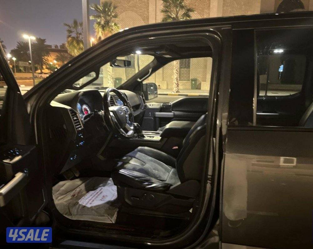 فورد رابتر ٢٠١٩ الغانم عداد ١٥٥ ألف شرط الفحص صبغ وكاله ماعدا قطعه4