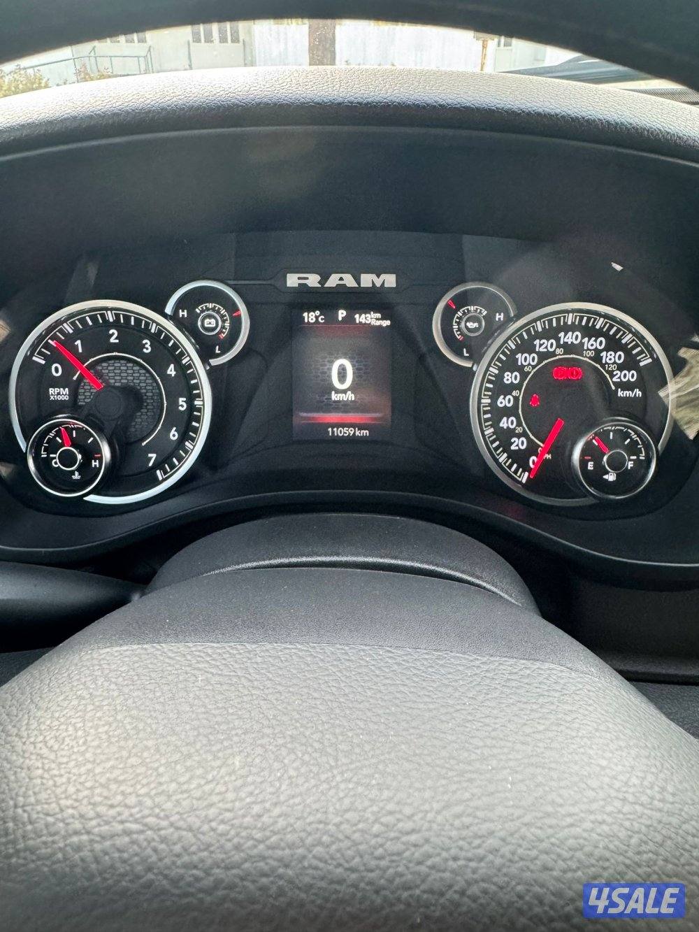 للبيع وانيت دوج رام قمارتين ٢٠٢٥9