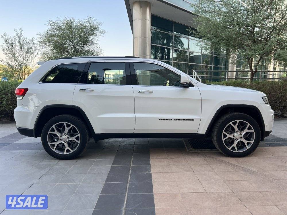 للبيع جراند شروكي لـيـمـتـد موديل 2020 ( شـرط الـفـحـص )2