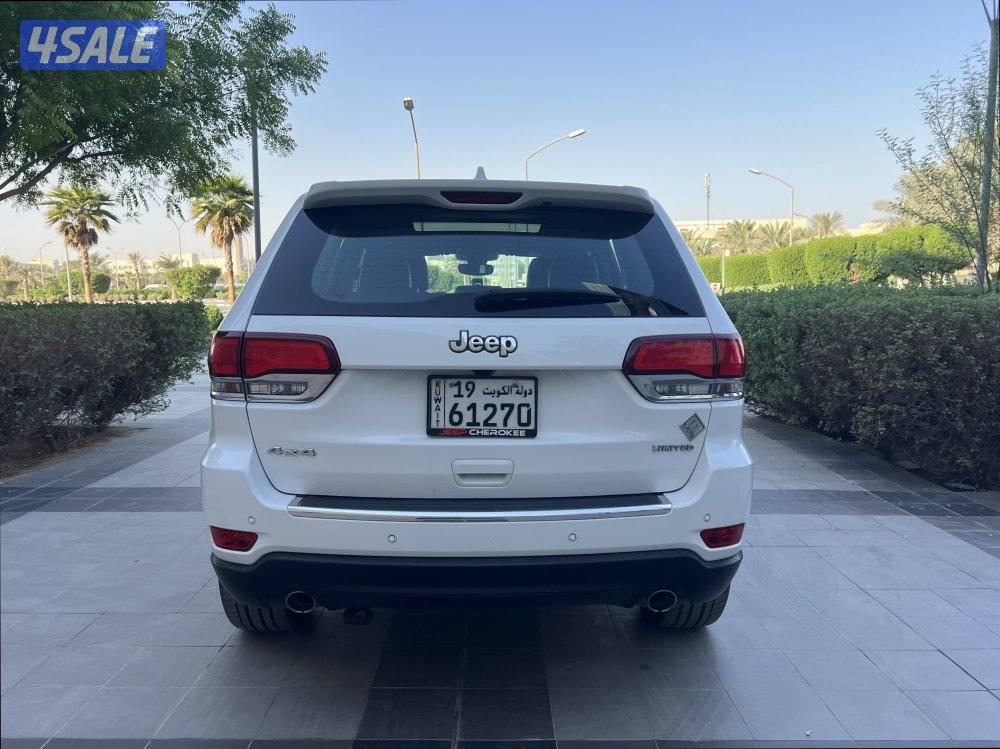 للبيع جراند شروكي لـيـمـتـد موديل 2020 ( شـرط الـفـحـص )4