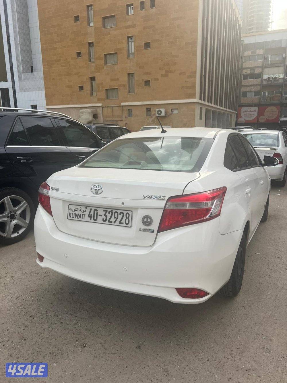 تويوتا يارس 2017 Yaris0