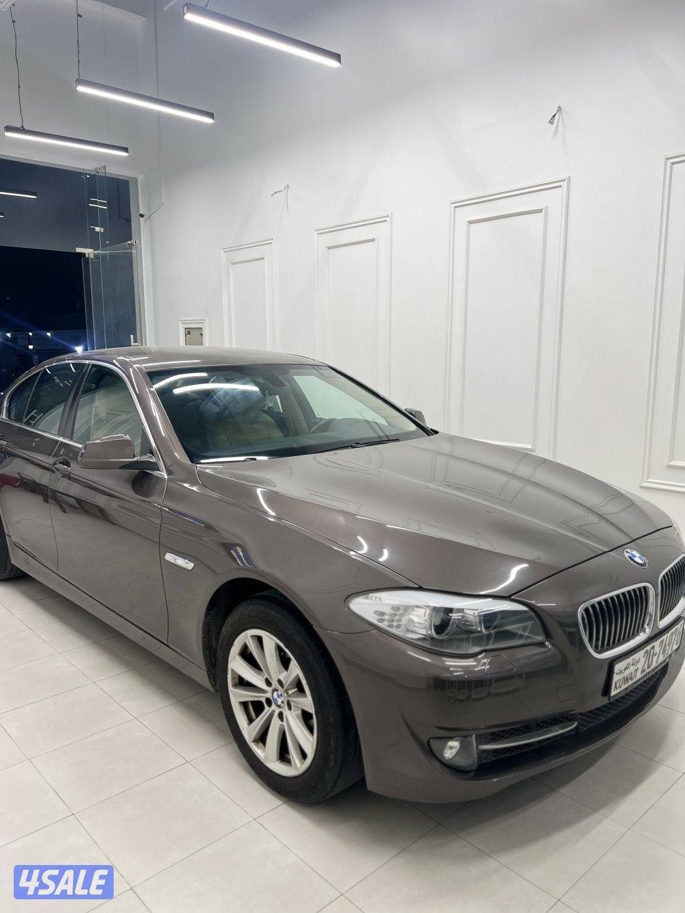 BMW520//20131