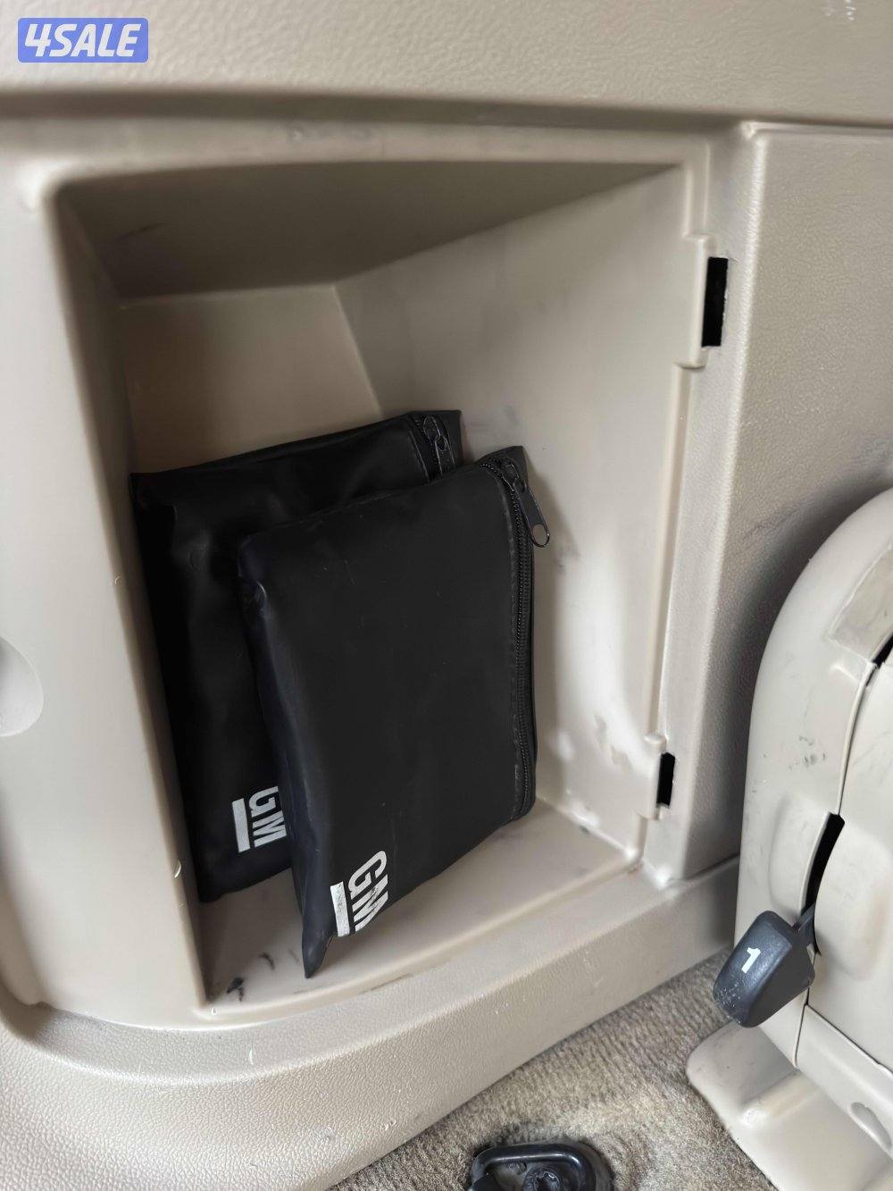 تاهو 2011 - LT وارد الغانم لون ذهبي المالك الأول نظيف جداً15