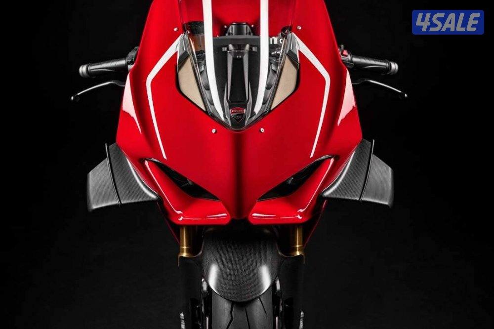 دوكاتي ماشي 300 كيلو فقطV4r0