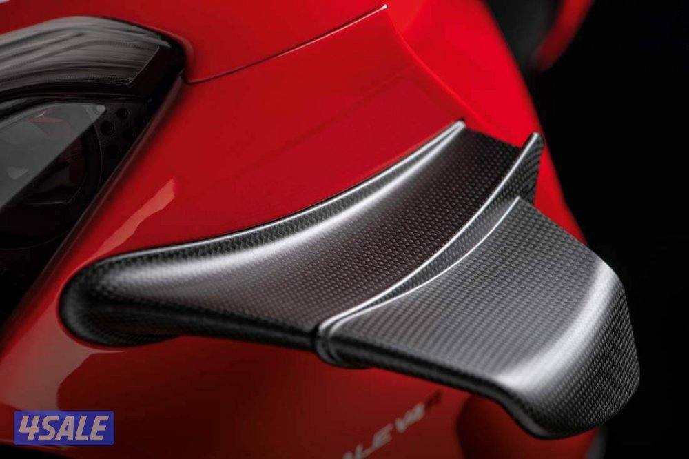 دوكاتي ماشي 300 كيلو فقطV4r4