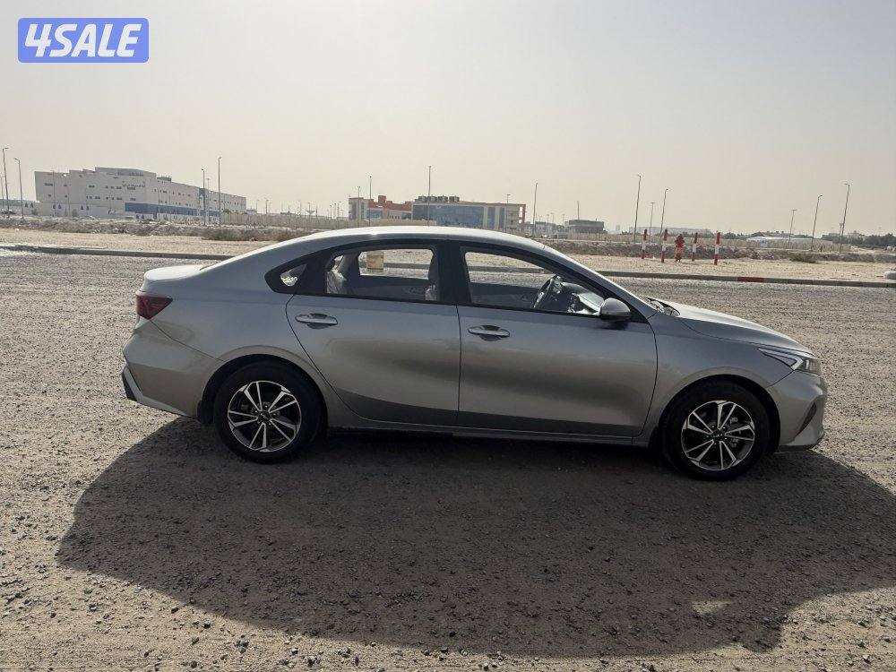 للبيع سيراتو20233