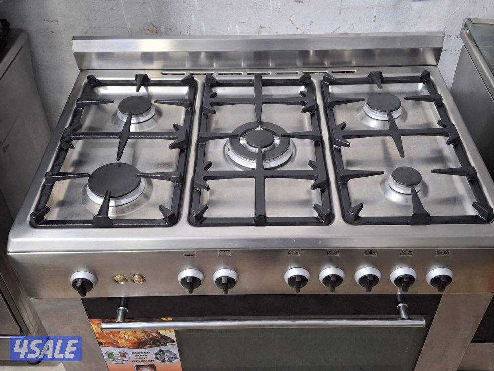 نبيع جميع انواع الطباخات وا ثلاجات بحاله ممتازه2