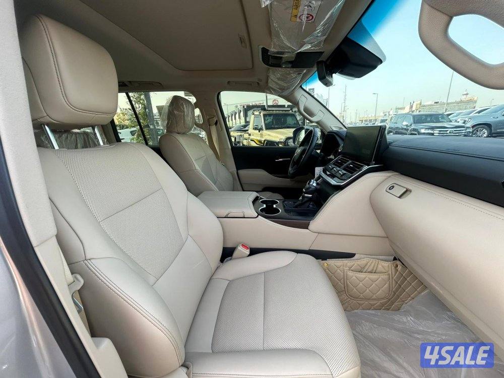 تويوتا لاند كروزر GX.R AEROs twin turbo.V6 موديل 2023 ماشى 13.000 k.m5