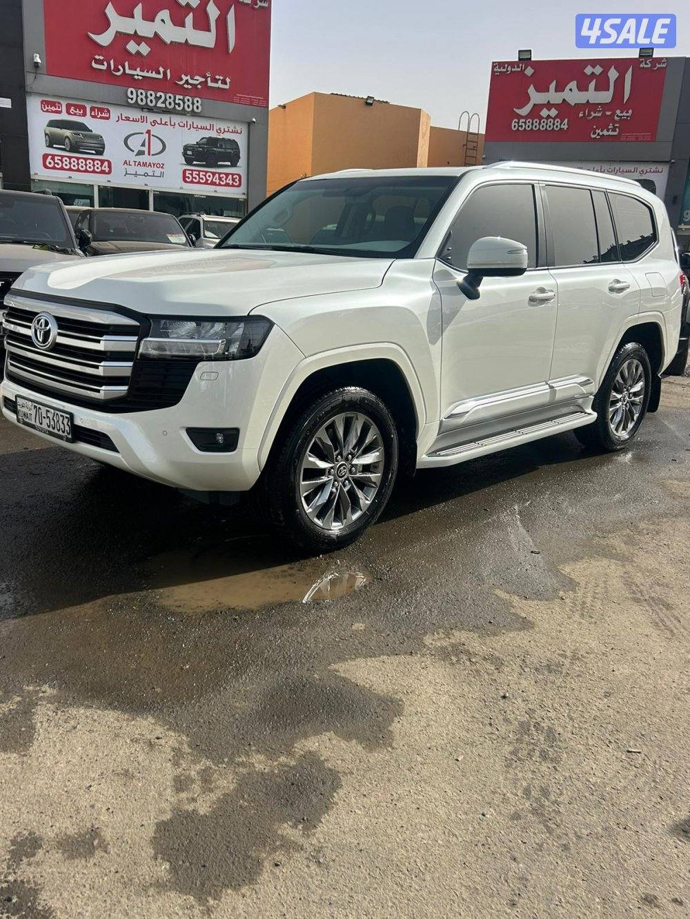 لاند كروزر GX.R twinturbo .V6 موديل 2023 ماشى 105.000 k.m وارد الساير0