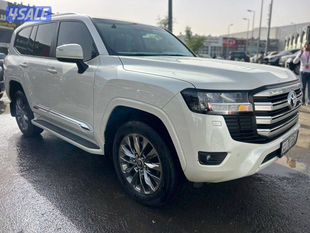 لاند كروزر GX.R twinturbo .V6 موديل 2023 ماشى 105.000 k.m وارد الساير1