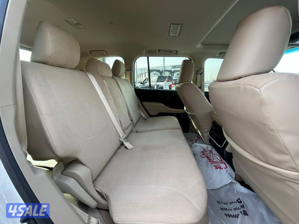 لاند كروزر GX.R twinturbo .V6 موديل 2023 ماشى 105.000 k.m وارد الساير4