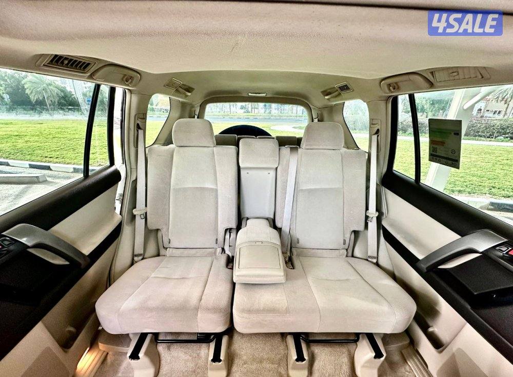 تويوتا برادو - الموديل:2011 - العداد:37811