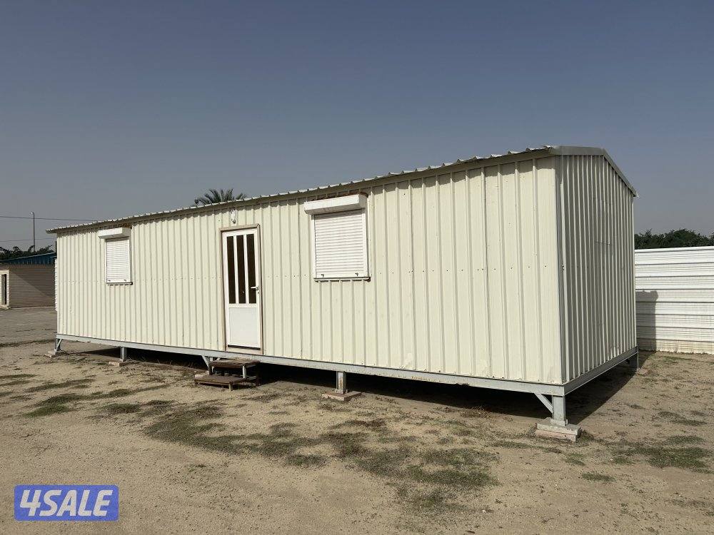 للبيع شاليه الطول 12 و العرض 4 غرفتين و حمام و مطبخ المكان الوفره0