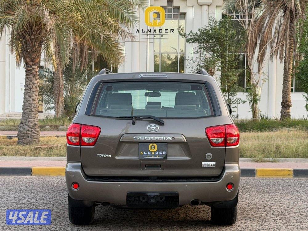 للبيع سيكويا SR5 موديل 2010 وارد الساير4