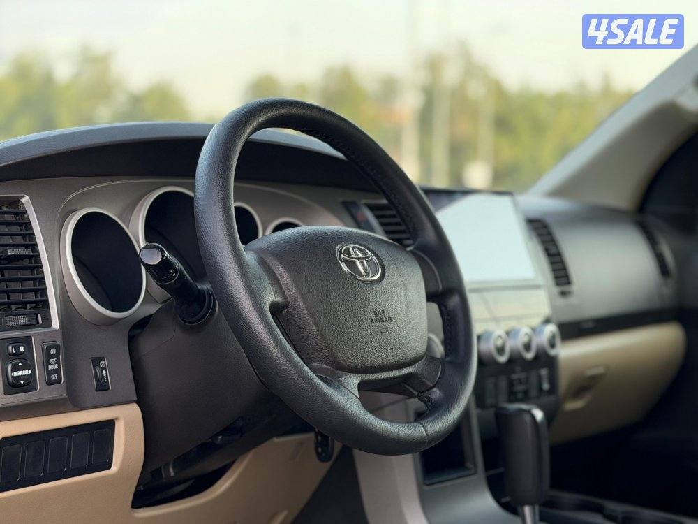 للبيع سيكويا SR5 موديل 2010 وارد الساير7