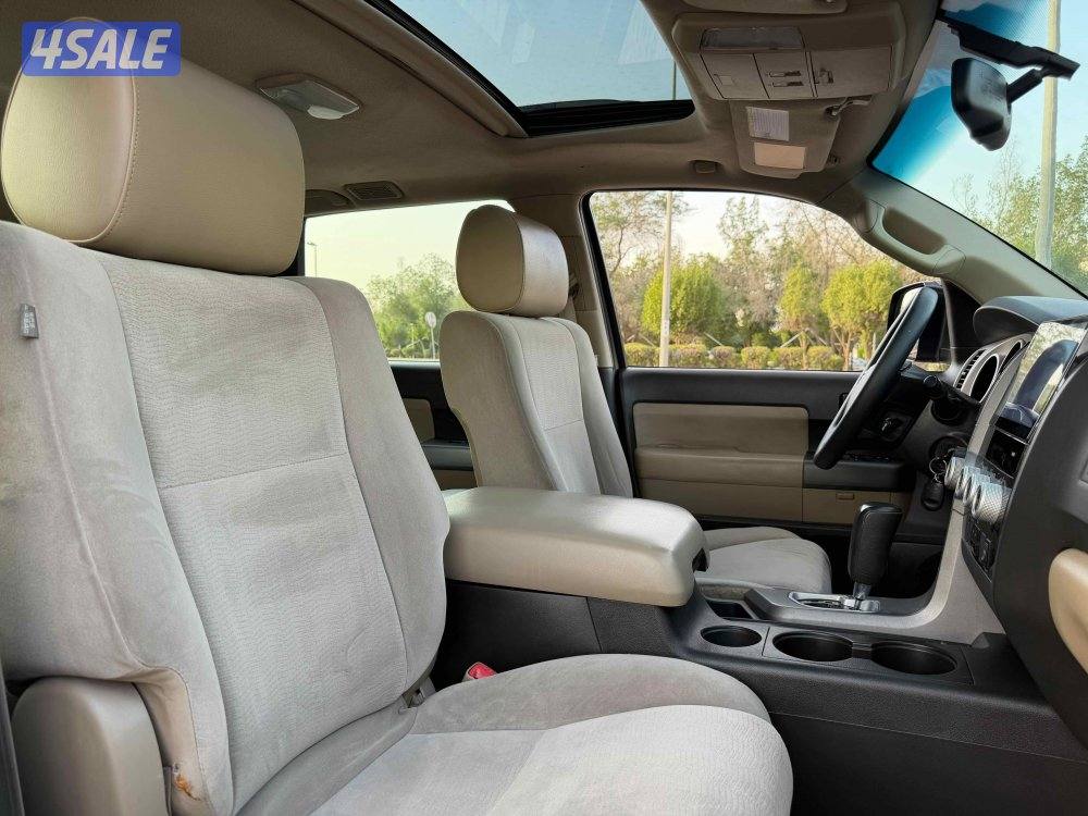 للبيع سيكويا SR5 موديل 2010 وارد الساير8