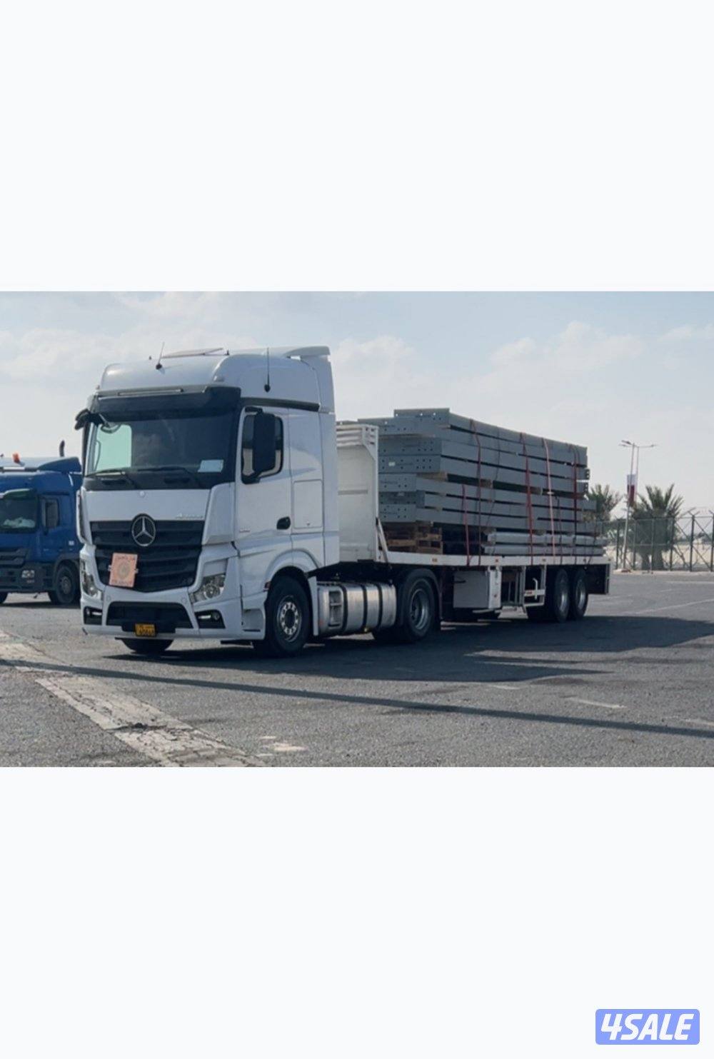 للبيع موديل2015حجم1848مع سطحه0