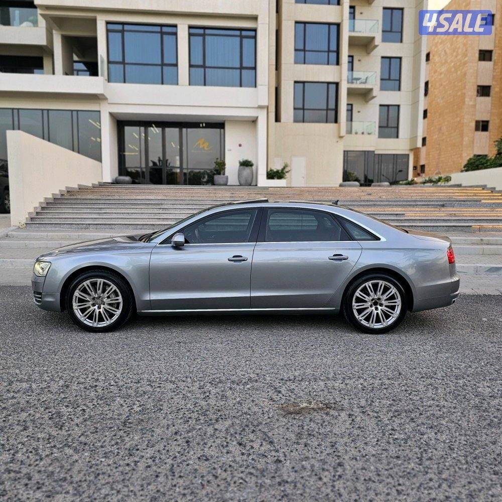 Audi A8 V8 20134