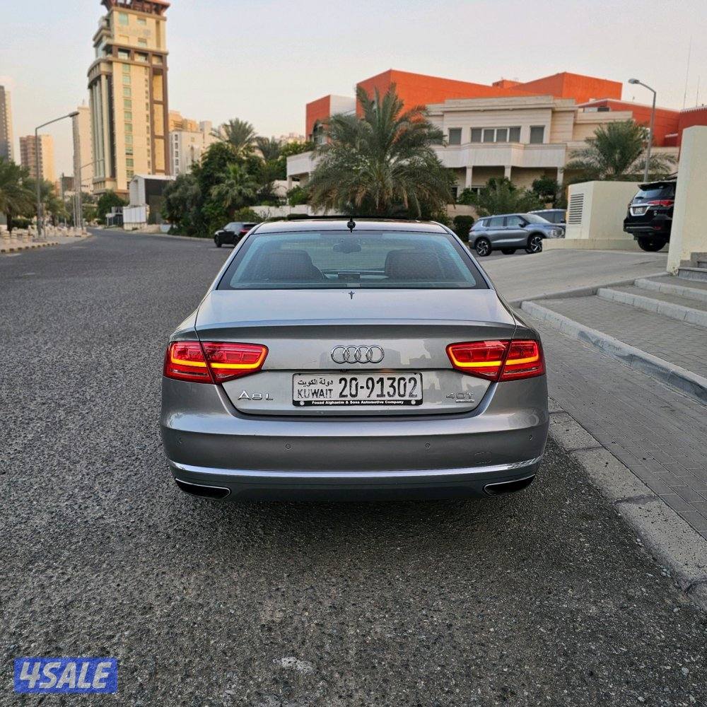Audi A8 V8 20136