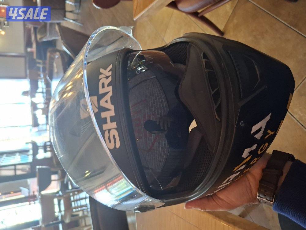 للبيع خوذه ماركة Shark6