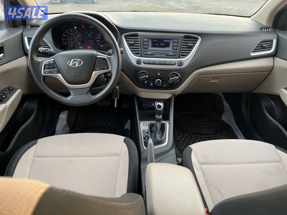 للبيع أكسنت 20235