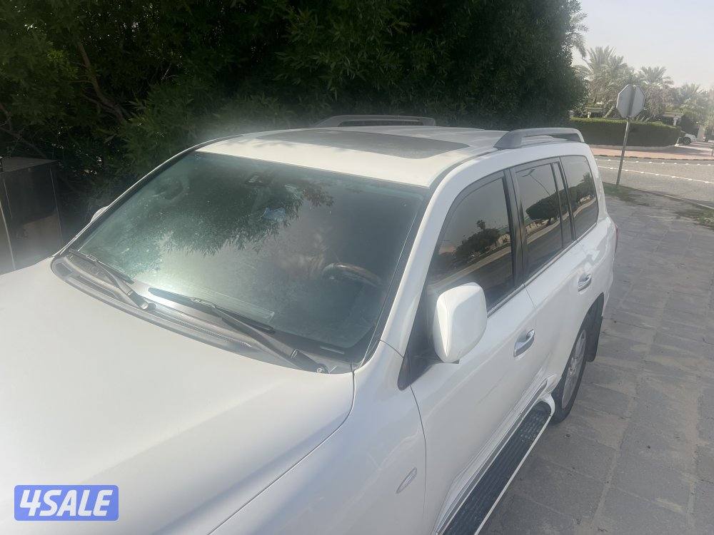 للبيع جيب لكزس LX570 موديل ٢٠١١ - شرط الفحص كامل المواصفات2