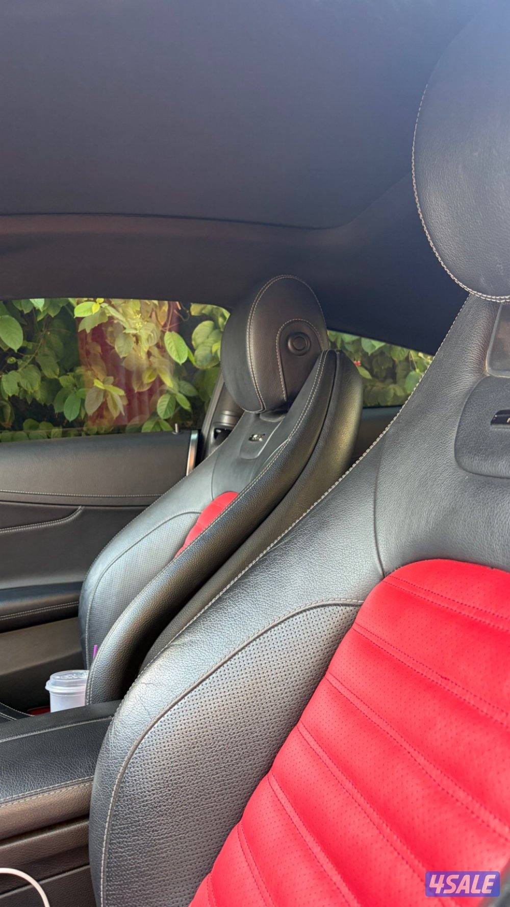 للبدل مع شاص / مرسيدس عليها كت اصلي من داخل وبرا AMG5