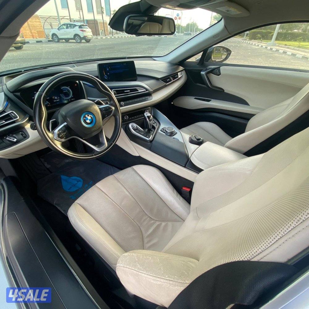 ‎🔺بيع🔺شراء🔺تثمين

للبيع بي ام دبليو I8 e drive11