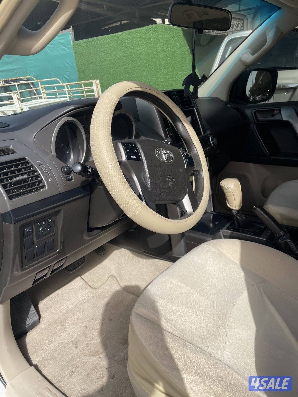 للبيع برادو ابيض صدفي موديل 2011 شرط الفحص ثلاث قطع الباقي سليم شرط1