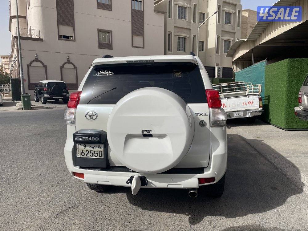 للبيع برادو ابيض صدفي موديل 2011 شرط الفحص ثلاث قطع الباقي سليم شرط4