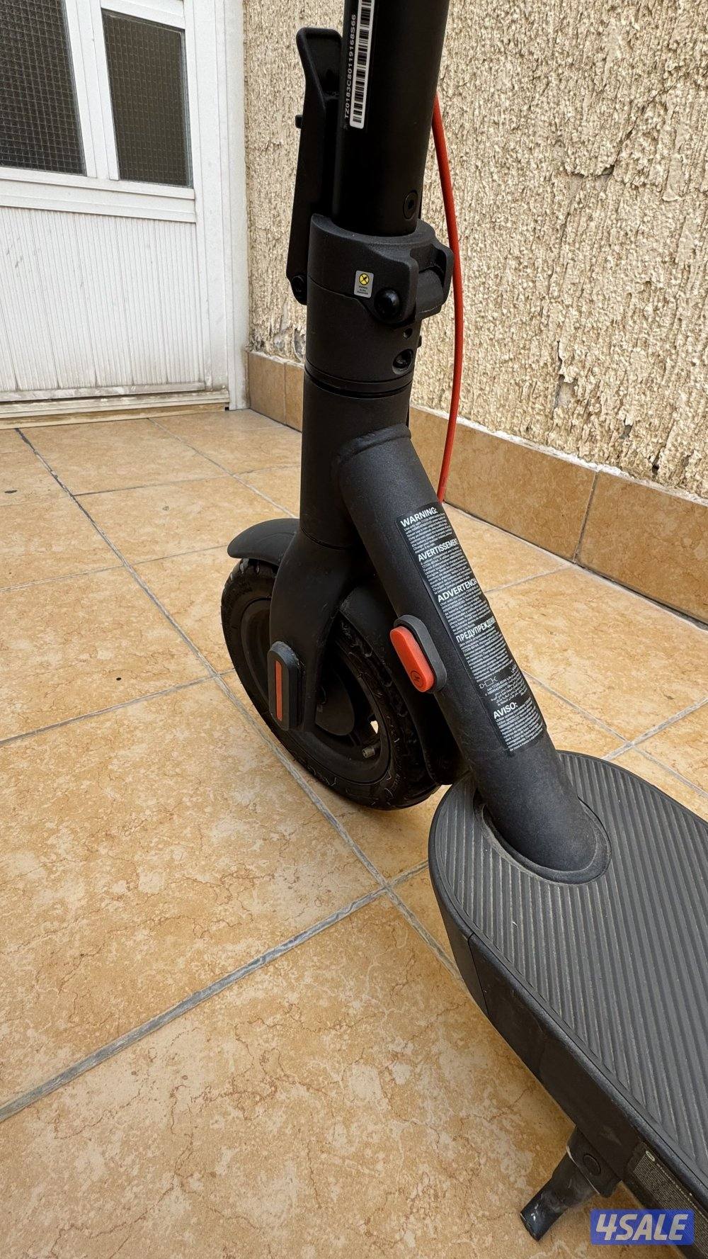 Xiaomi 4 pro ( second generation ) scooter3