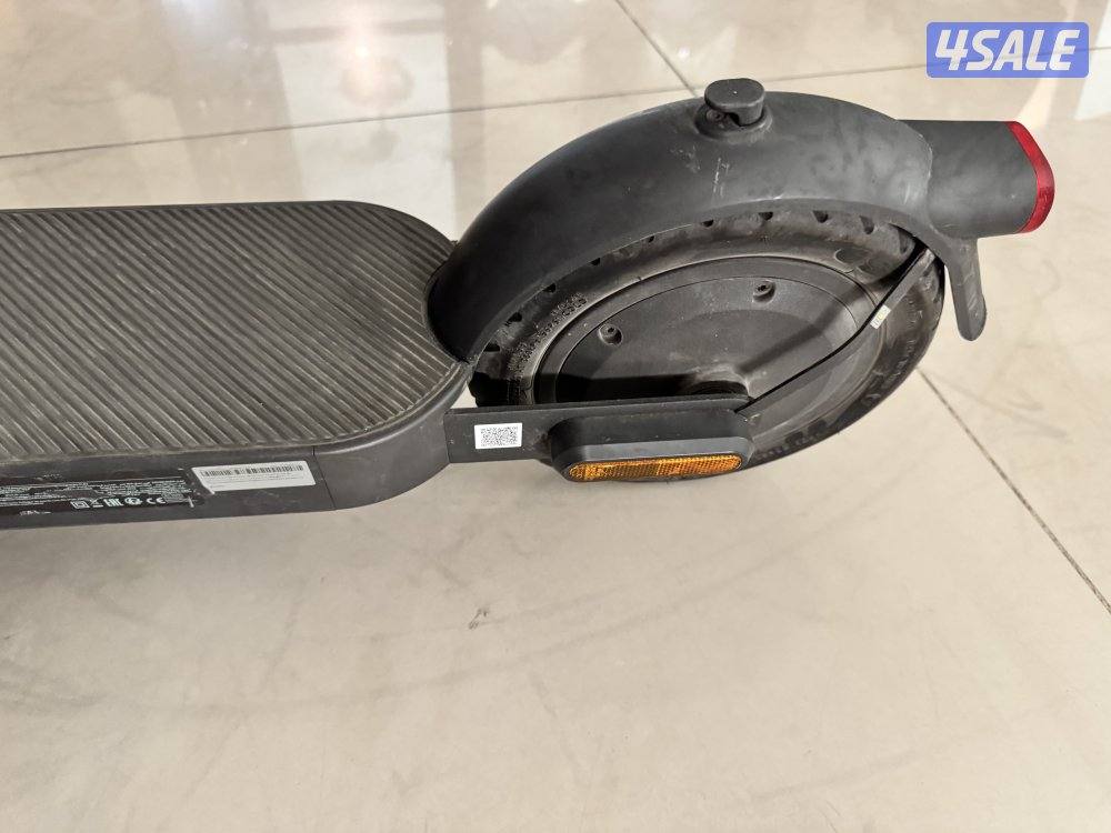 Xiaomi 4 pro ( second generation ) scooter4