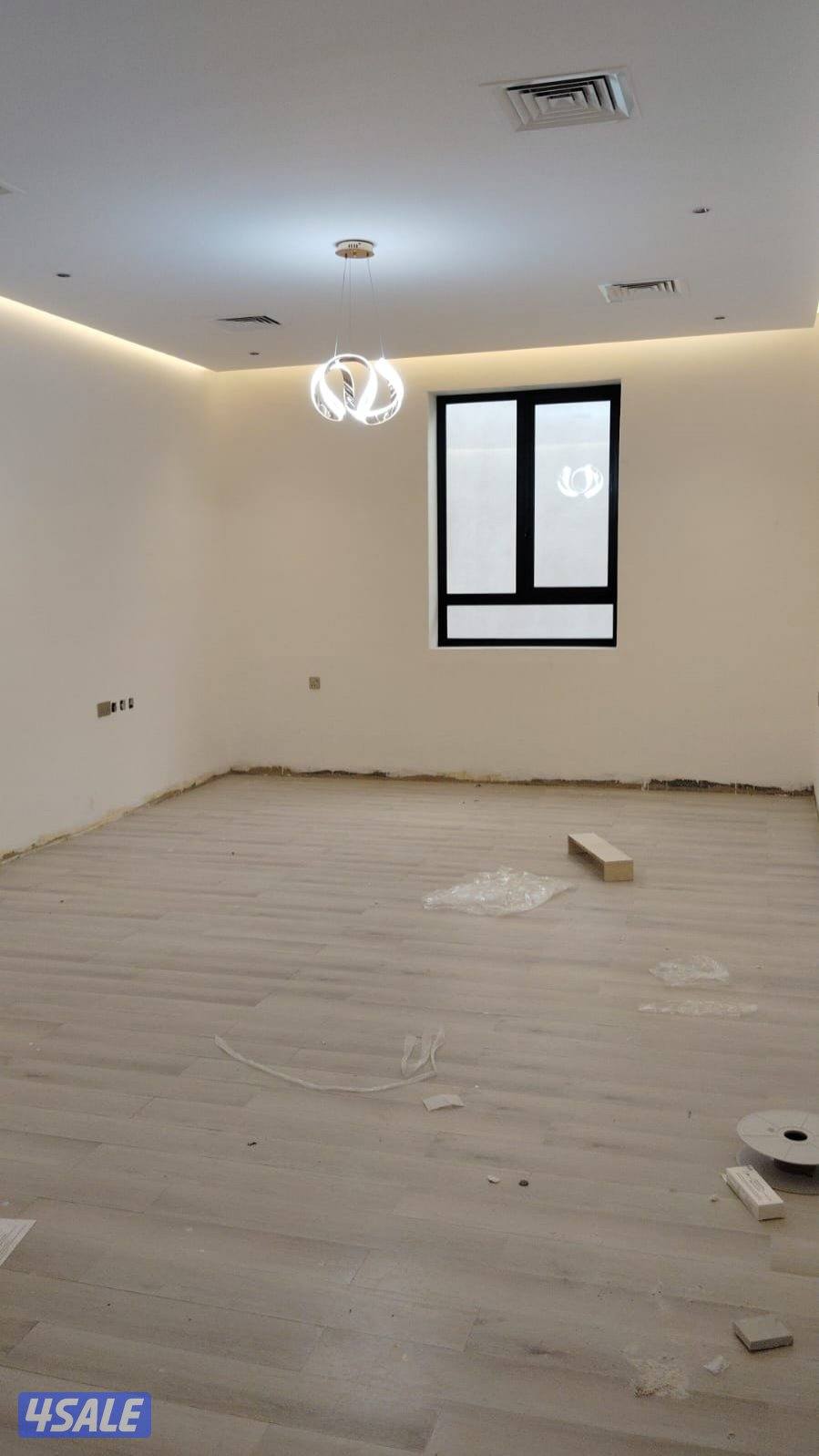 للأيجار شقتين بنفس الدور0