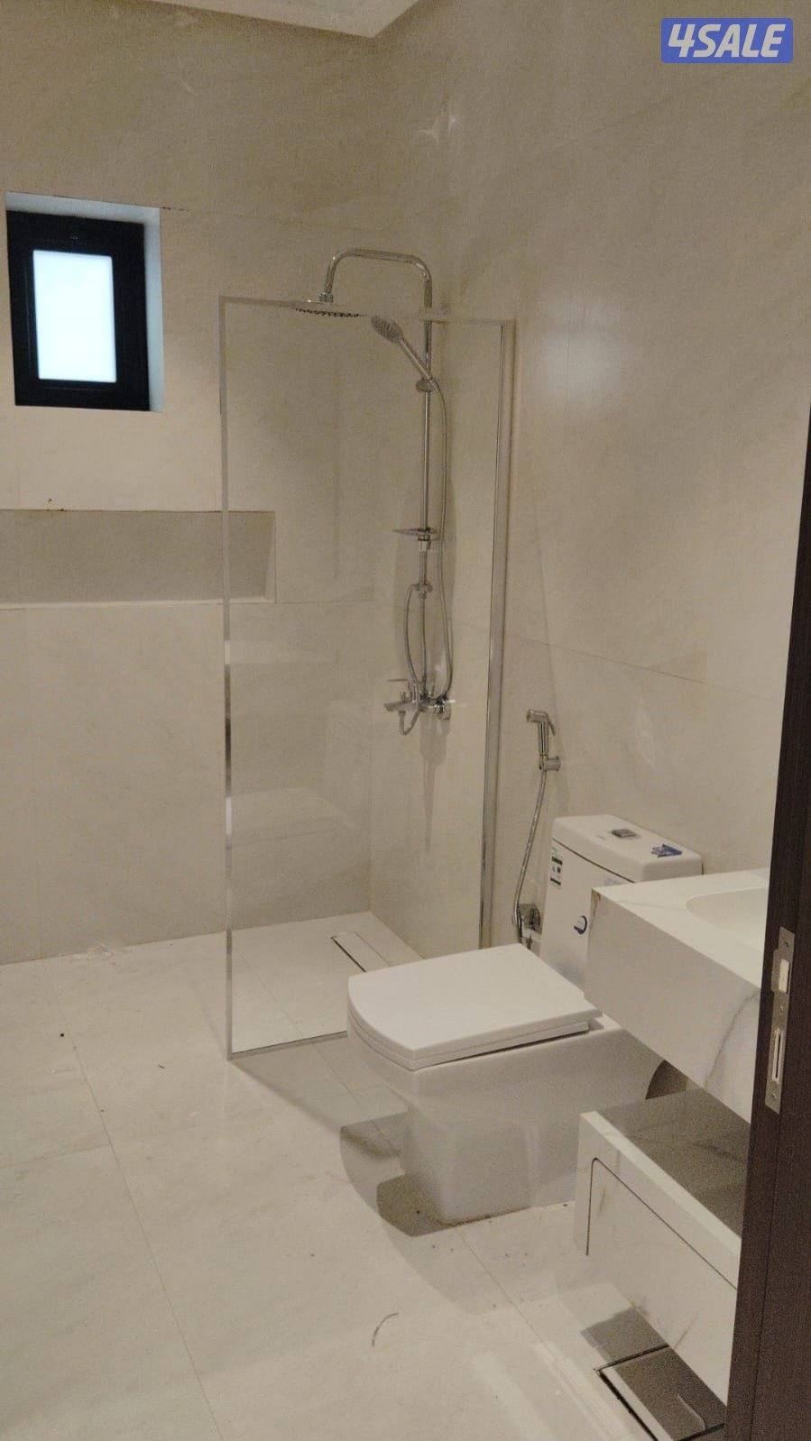 للأيجار شقتين بنفس الدور2