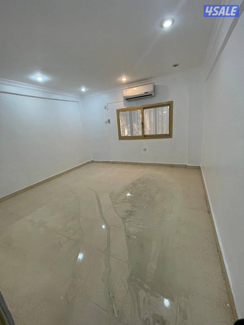 للإيجار شقه بسعدالعبدالله غرفه + صاله + مطبخ + حمام ق / 86