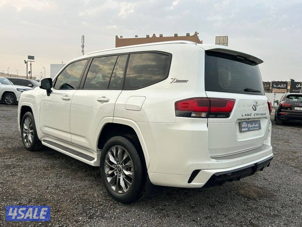 للبيع لاند كروزر GXR ايرو5