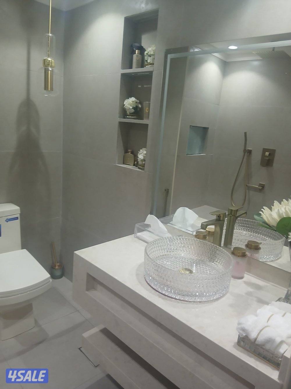 فني صحي تاسيس وتشطيب تركيب جميع مضخات وفلاتر المياه صيانة سخان مركزي4