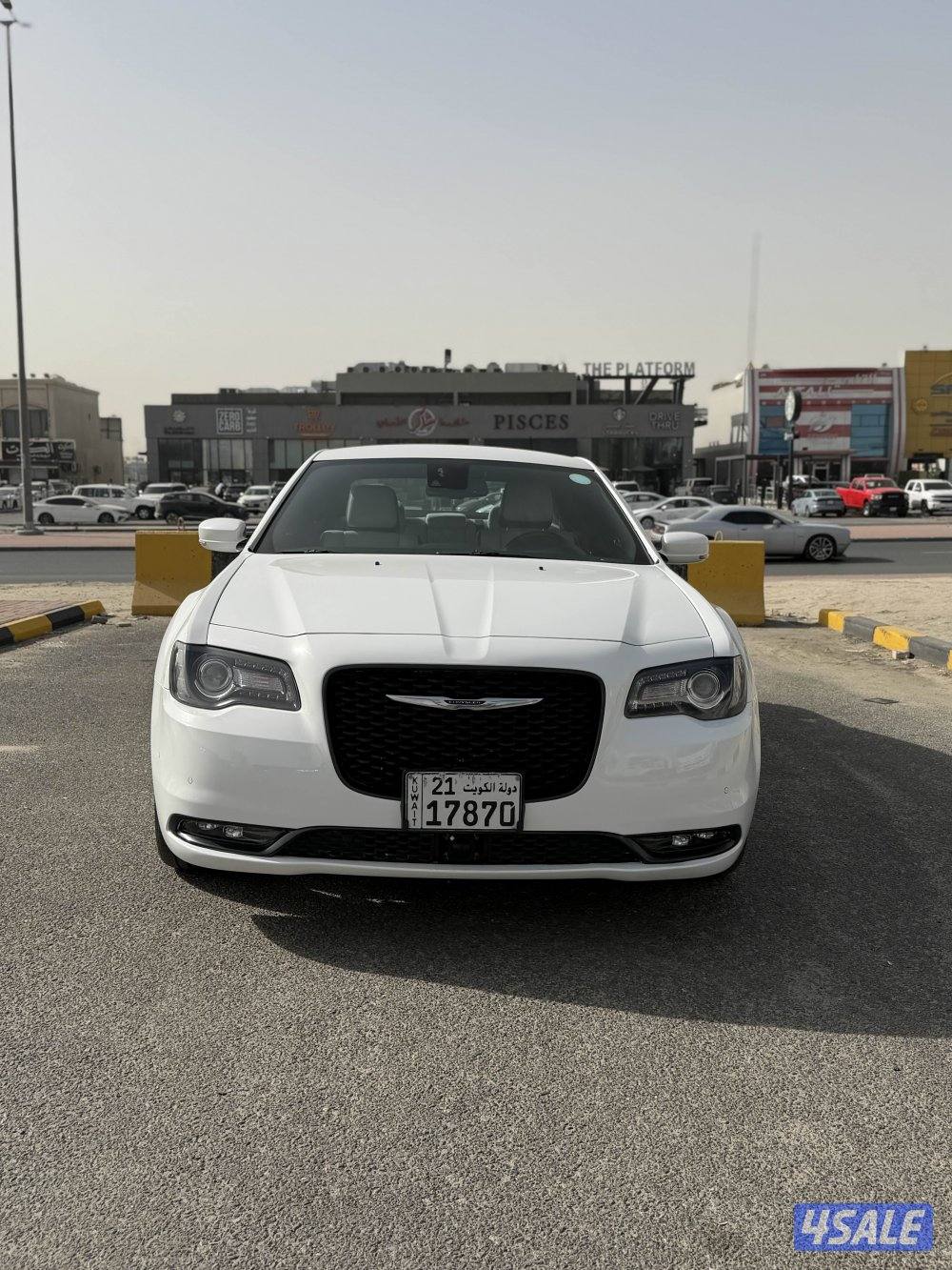 للبيع كرايزلر S) C300) عداد 67 الف2