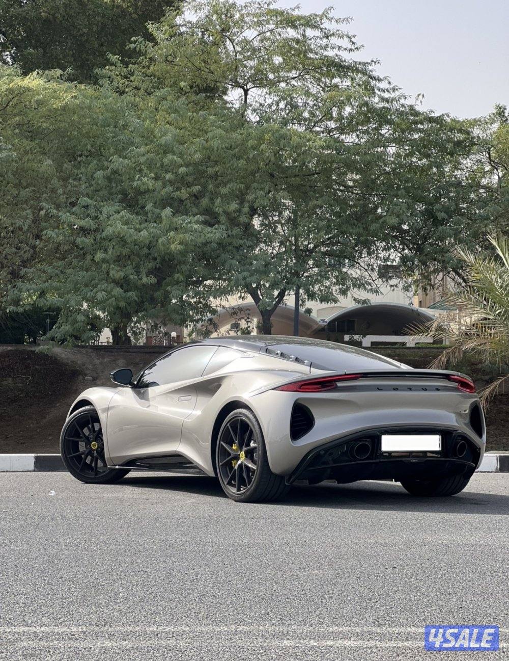 لوتس اميرا 2023 بحالة الوكالة6